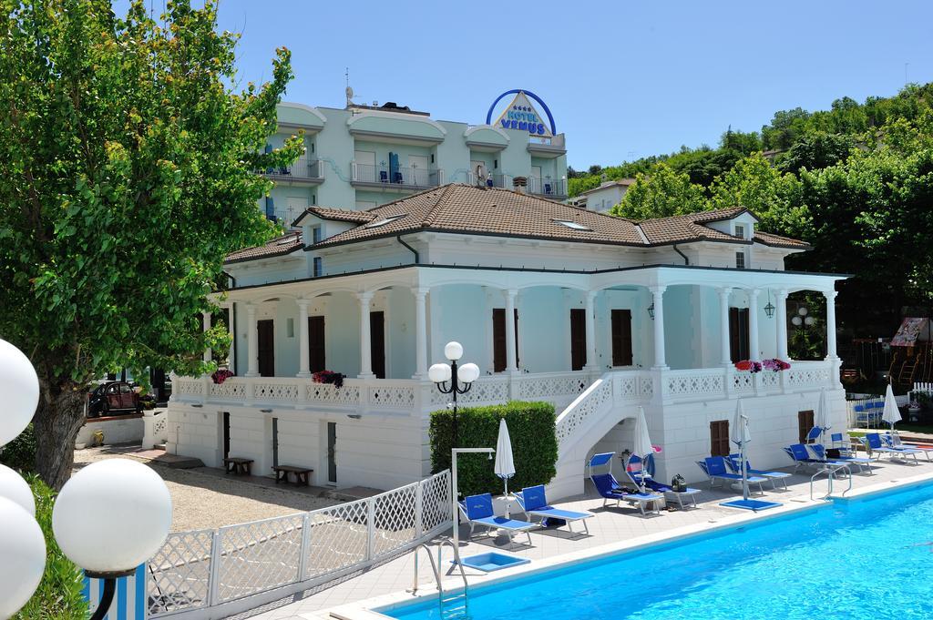 Hotel Venus Gabicce Mare Exteriér fotografie